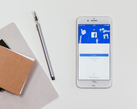 Lancement campagne Facbook